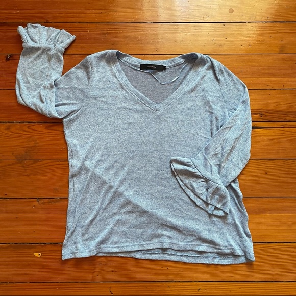 ASOS knit v-neck, baby blue, cute details on sleeves - Picture 4 of 11